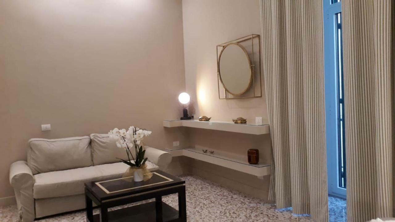 MammaDada charm rooms Bari Exteriör bild
