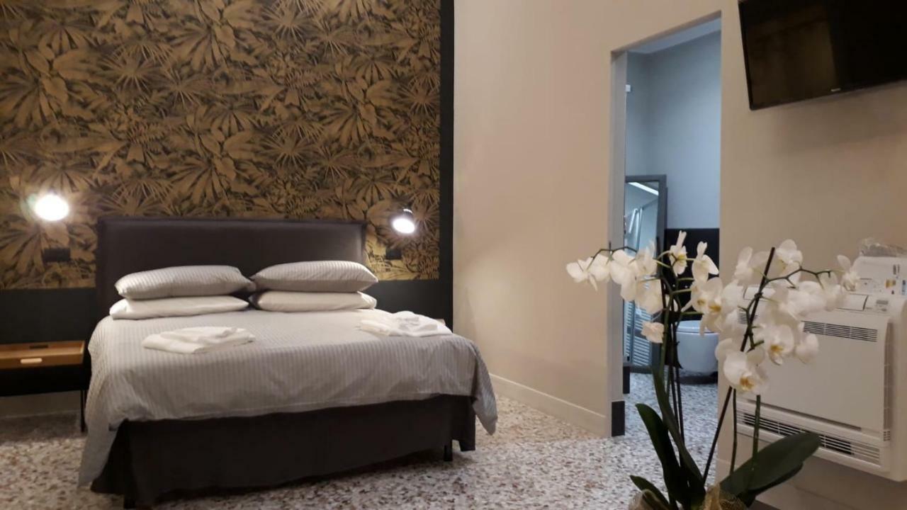 MammaDada charm rooms Bari Exteriör bild